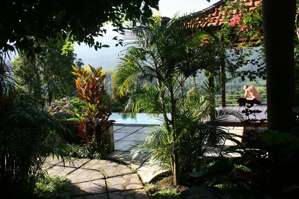 מלון Munduk Puri Alam Bali מראה חיצוני תמונה